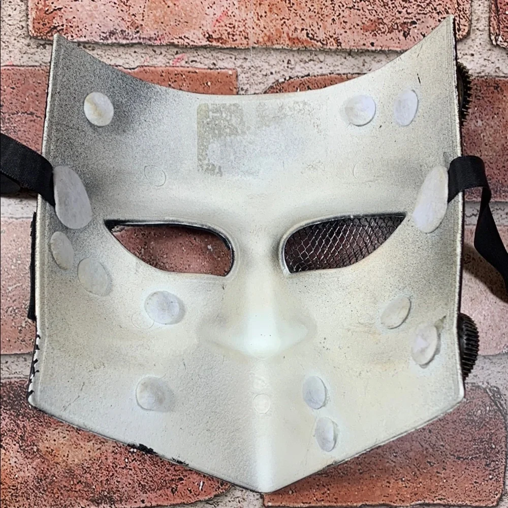 Steampunk Black and Gold Mask